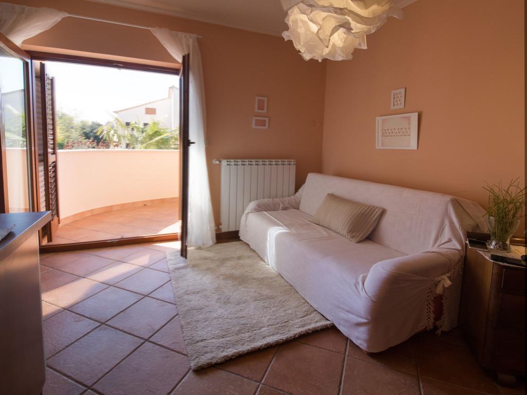Apartment Duketis Rovigno Esterno foto